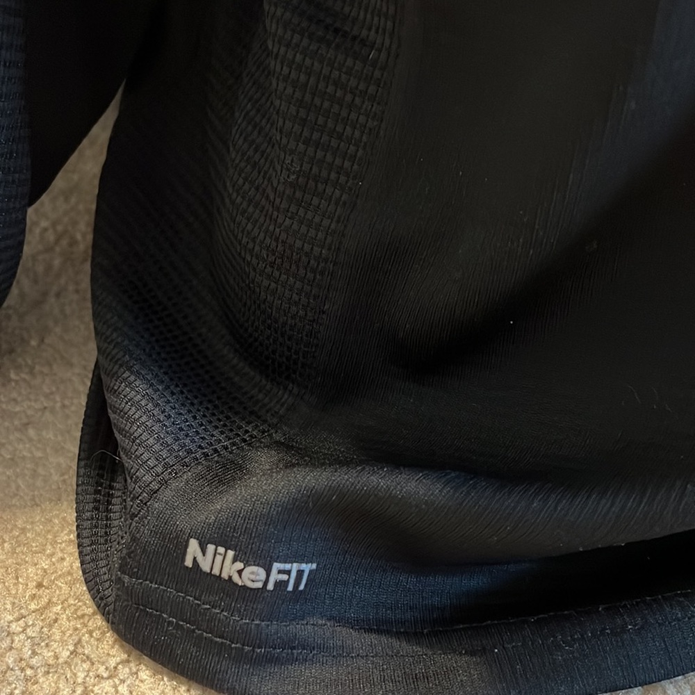 Nike zipper pullover. Black LG 14-16 - Picture 3 of 5